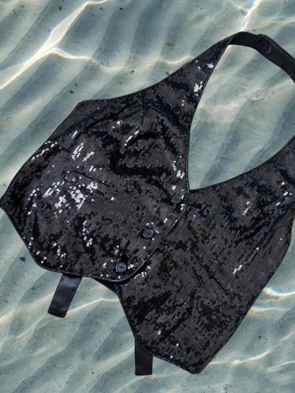 Vintage Forever 21 Black Sequined Vest Top ⭐️ sleeveless + halter neck y2k